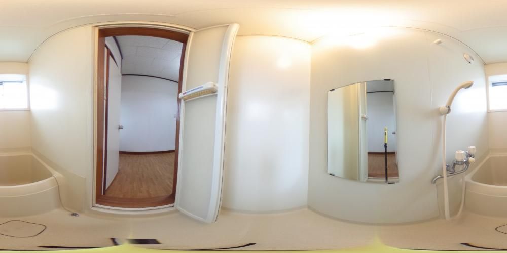 �o�X���[��