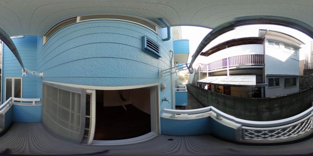 �o���R�j�[