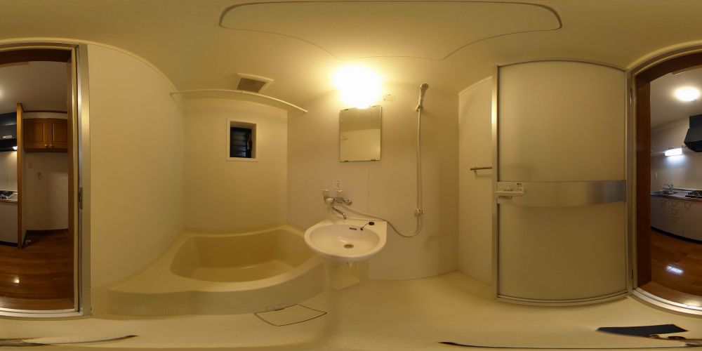 �o�X���[��