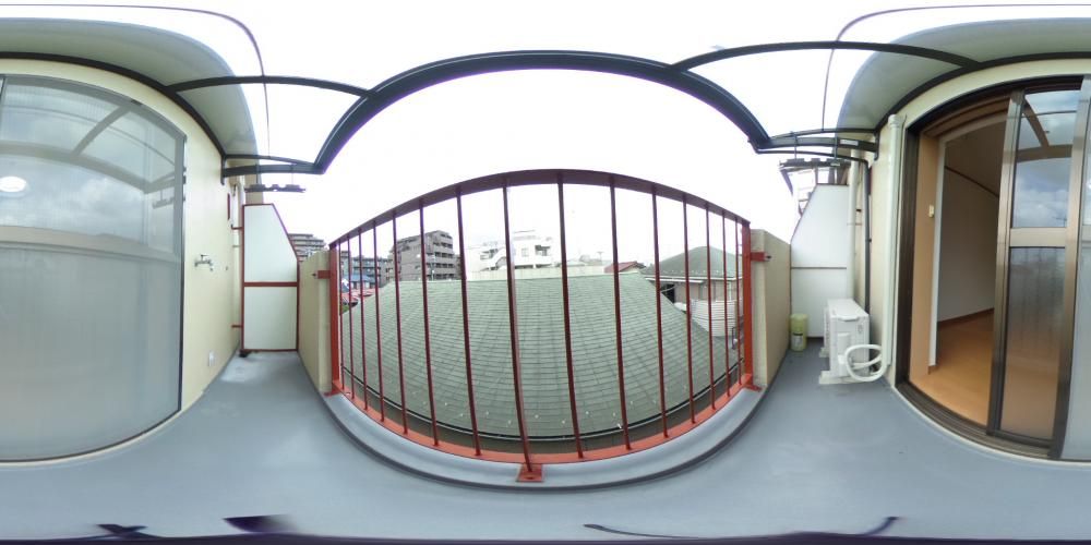 �o���R�j�[