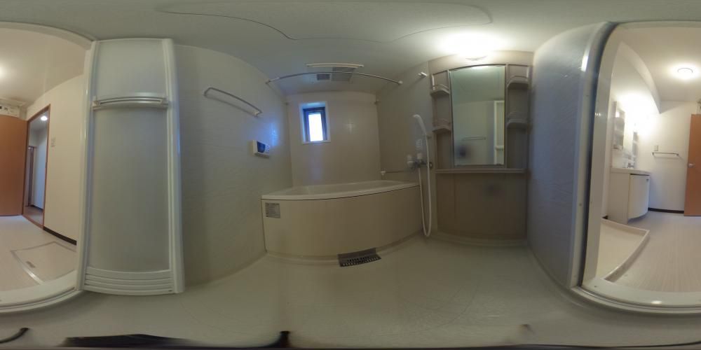 �o�X���[��